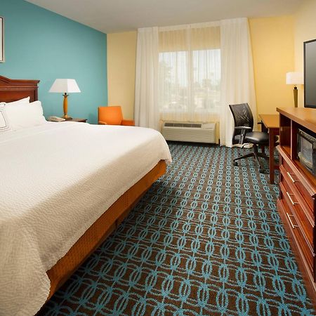Fairfield Inn & Suites By Marriott Маршалл Экстерьер фото